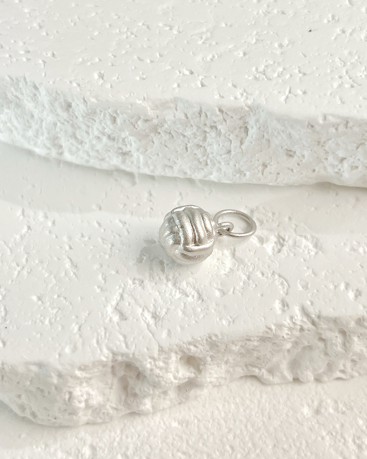 Zayne - Pear Kitty Meowgical Charm Bracelet