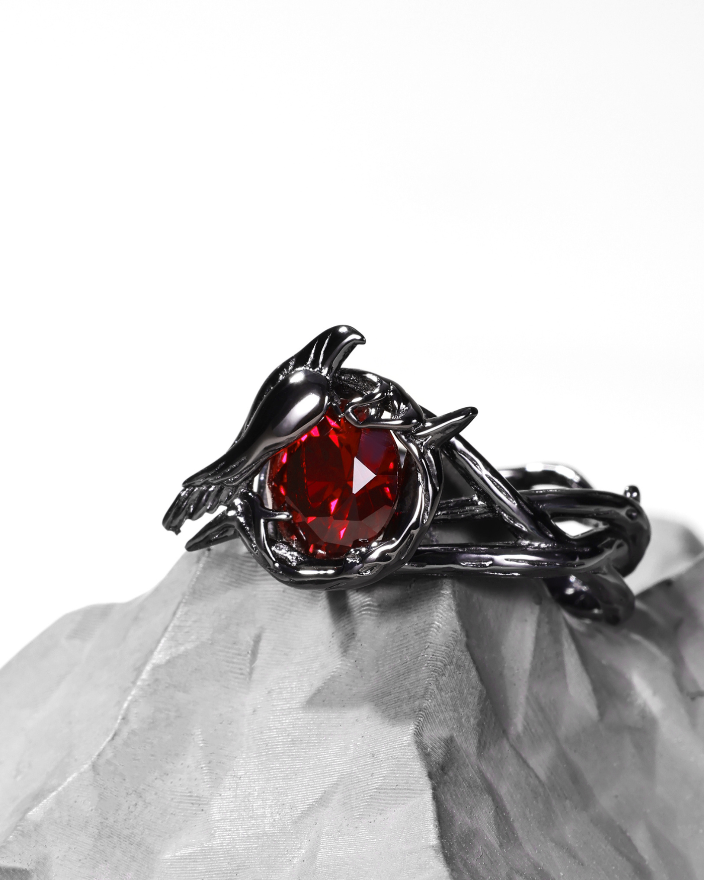 Sylus - Crow Vine Ruby Ring