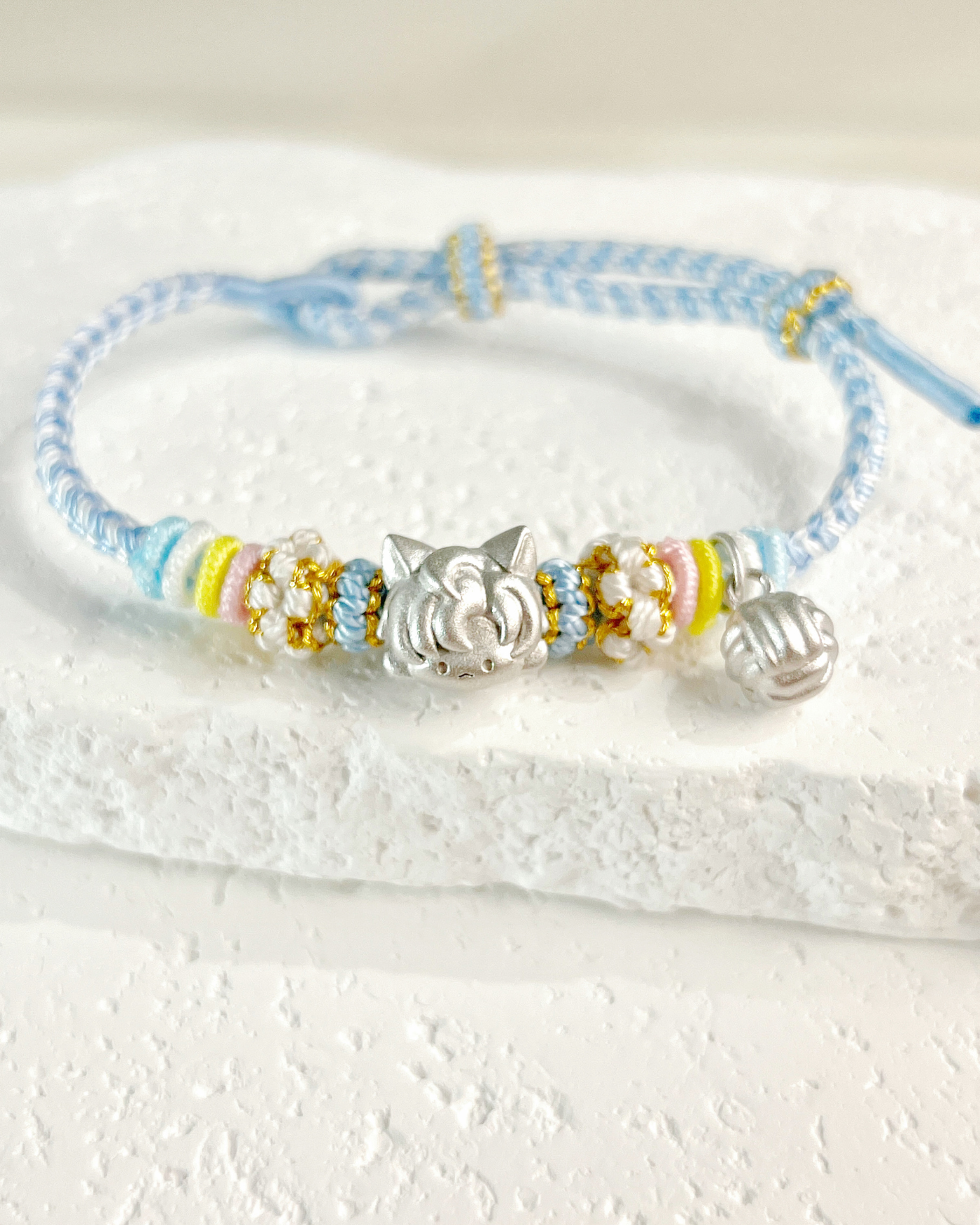 Zayne - Pear Kitty Meowgical Charm Bracelet