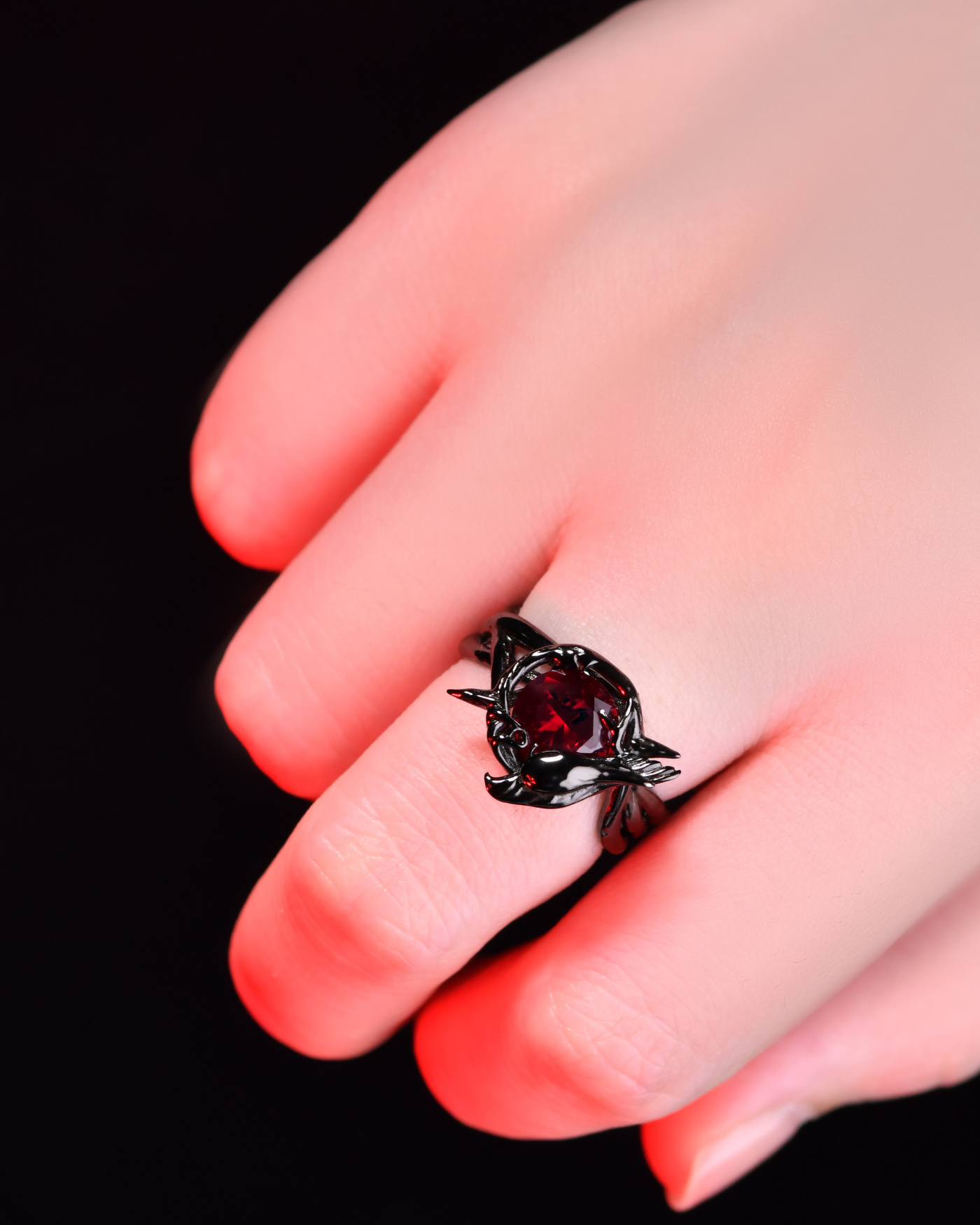 Sylus - Crow Vine Ruby Ring