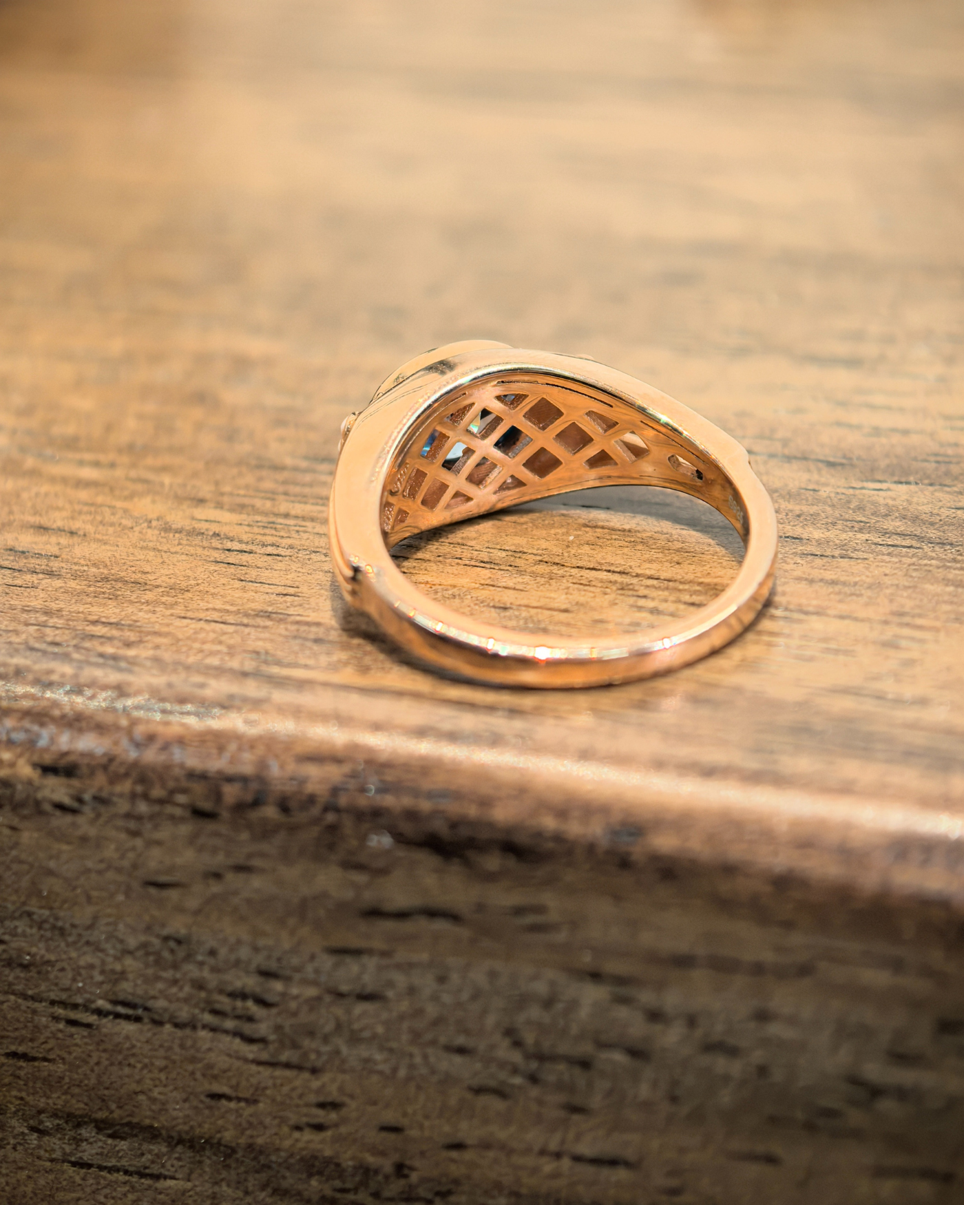 Rafayel - "Hand-Polished Gem" (Women's Ring)|Affinity 100 (Mini Edition)