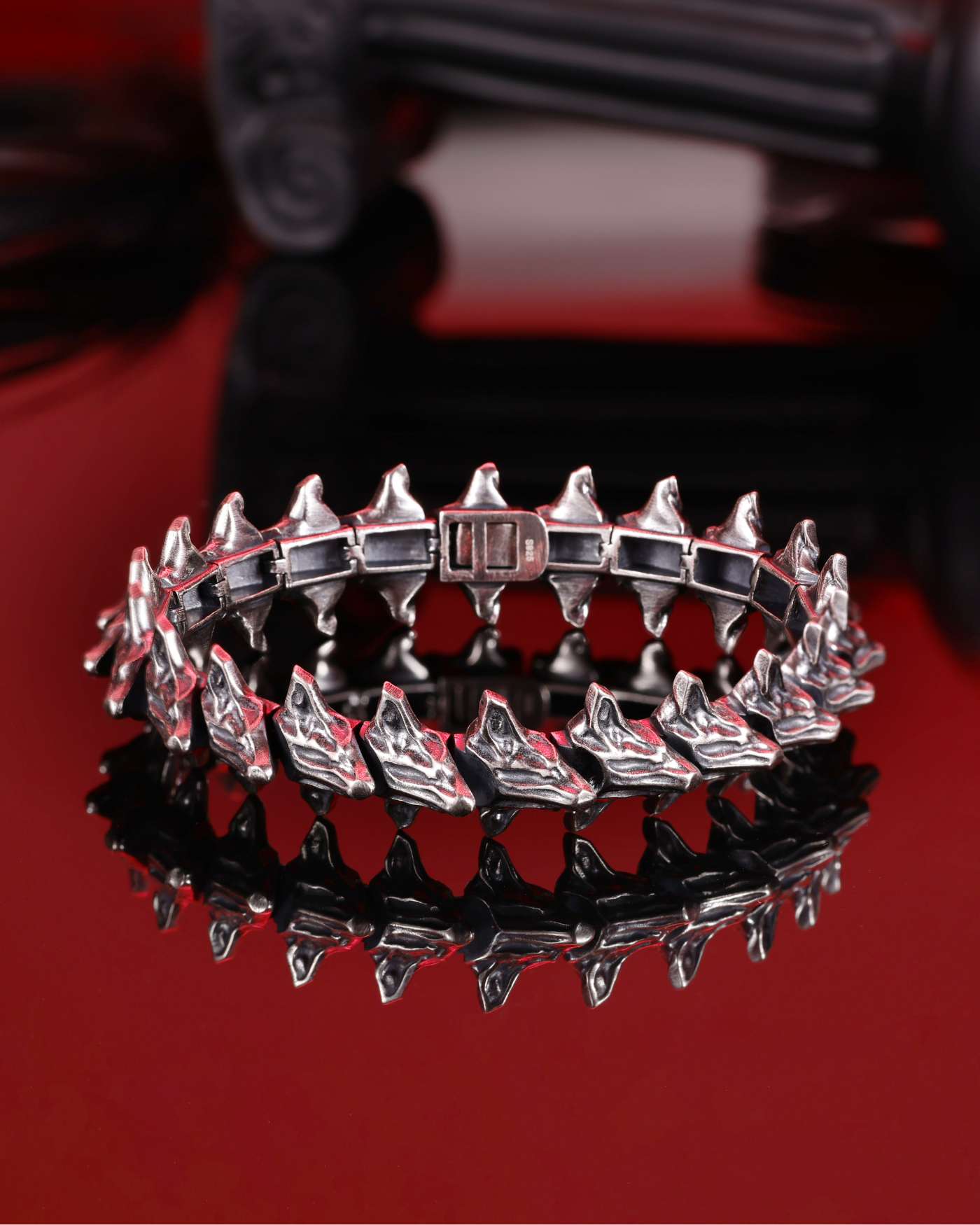 Sylus - Dragon Spine Bracelet | Silver Edition