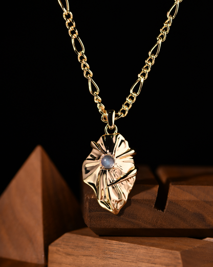 Heartclaw Necklace - Mirror Edition