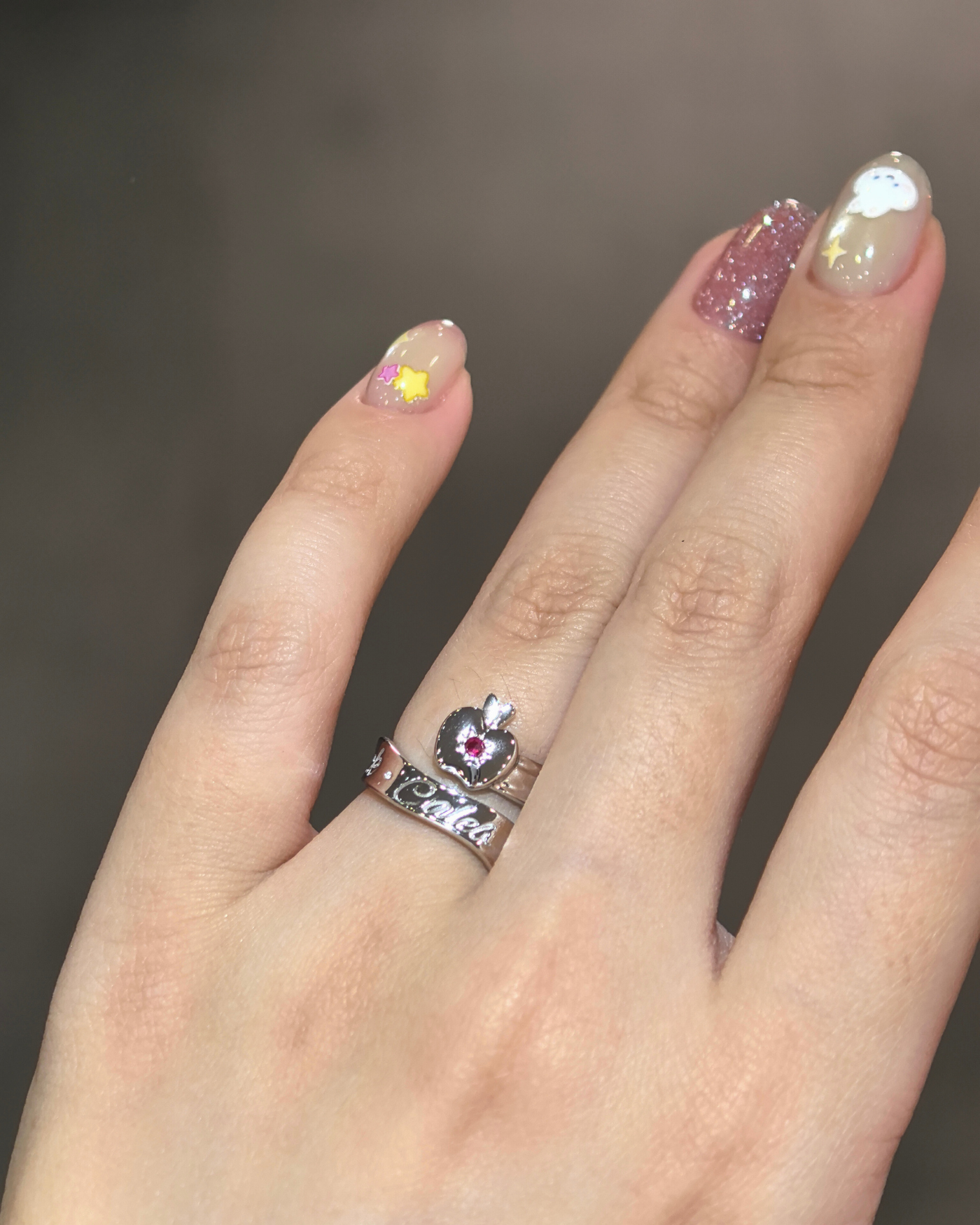 Caleb - Apple Ribbon Ring