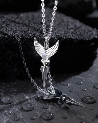 Fishtail Dagger Pendant (White Gold)