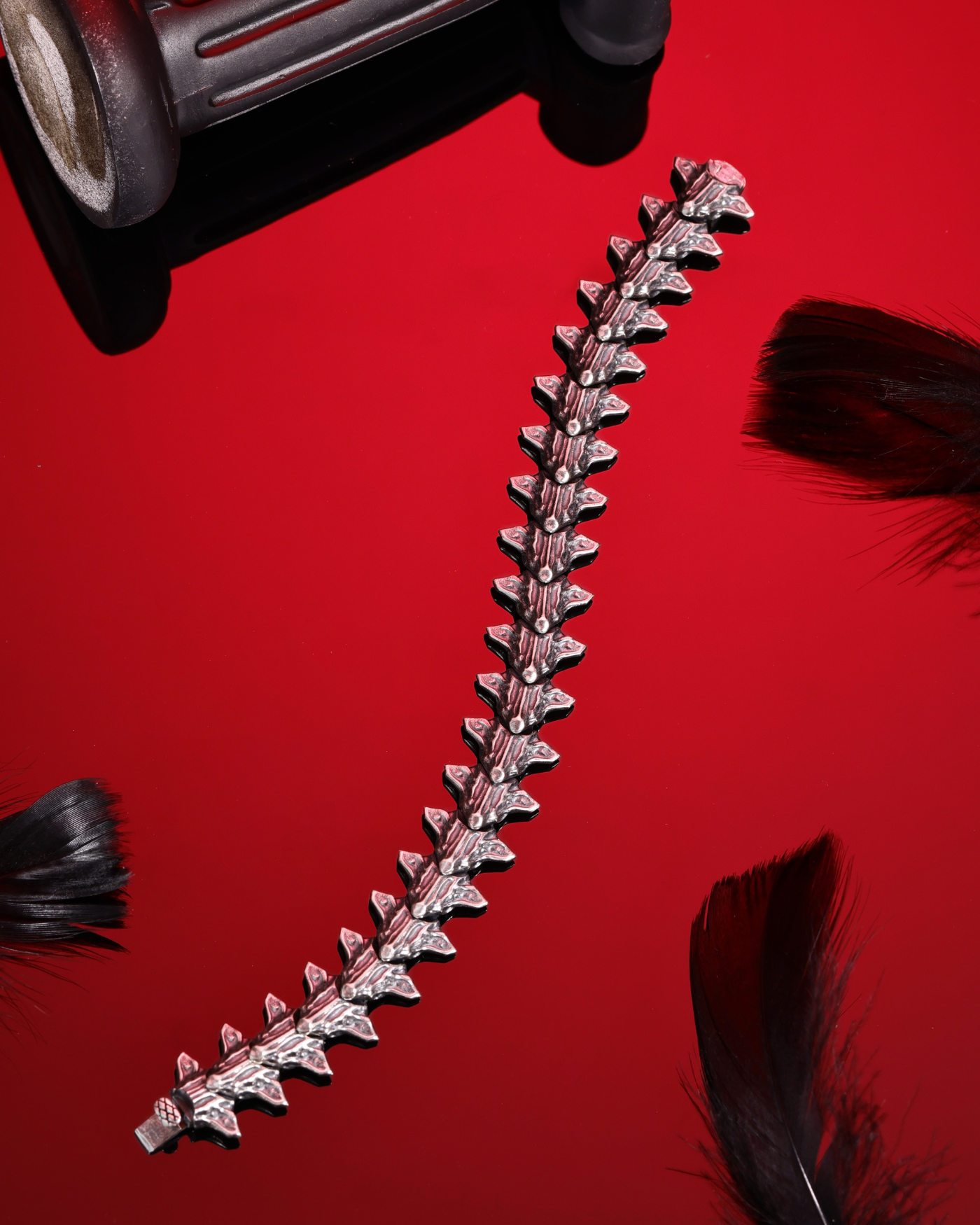 Sylus - Dragon Spine Bracelet | Silver Edition