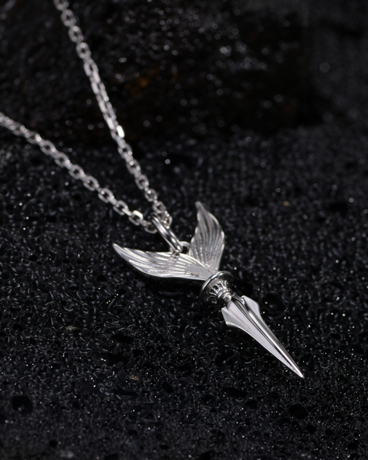 Fishtail Dagger Pendant (White Gold)