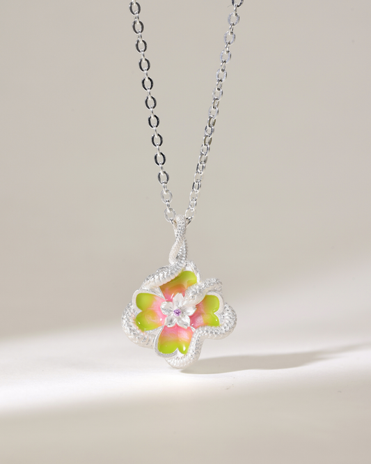 Demon Slayer - Serpent & Love Necklace