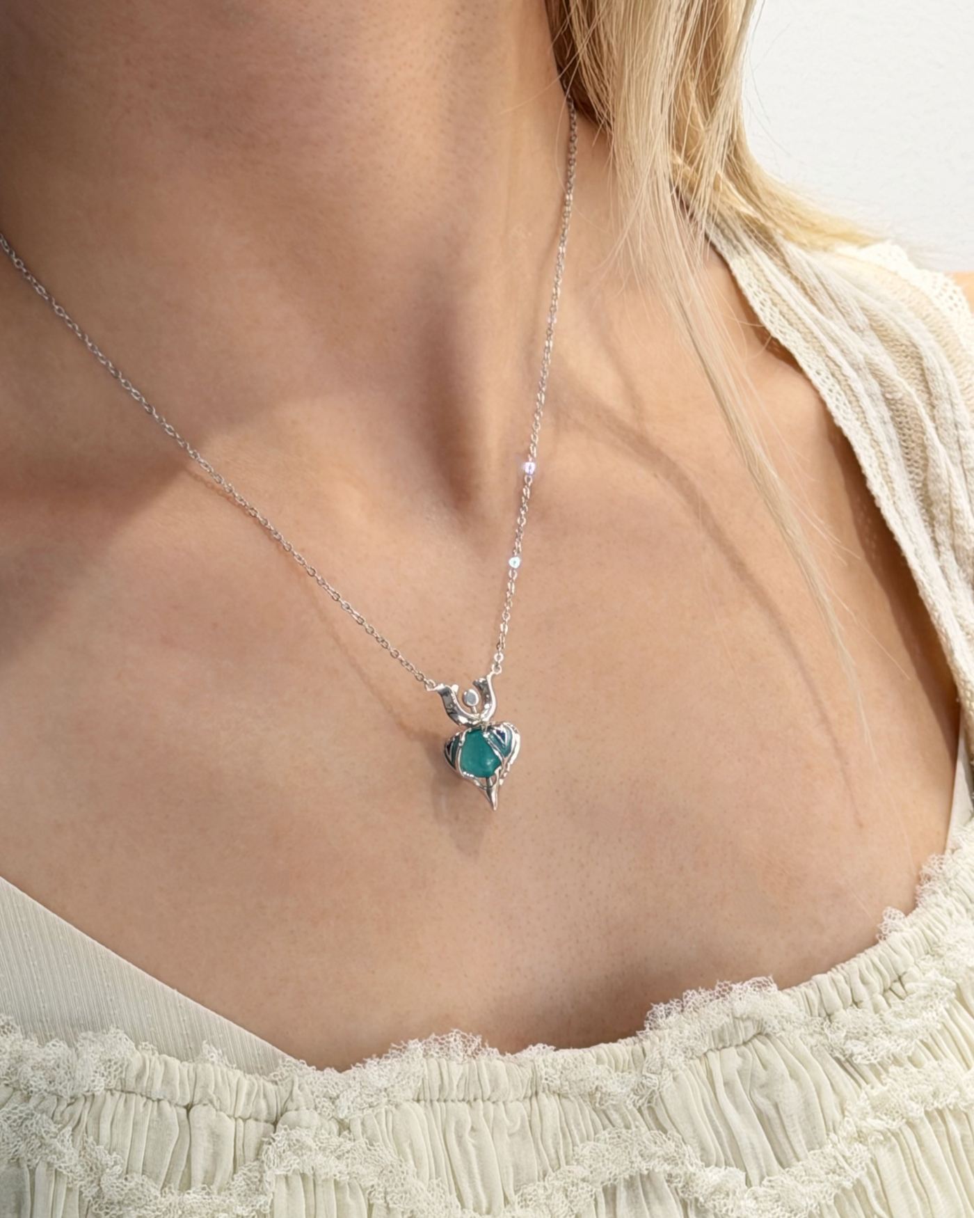 Genshin - Wanderer Heart Necklace