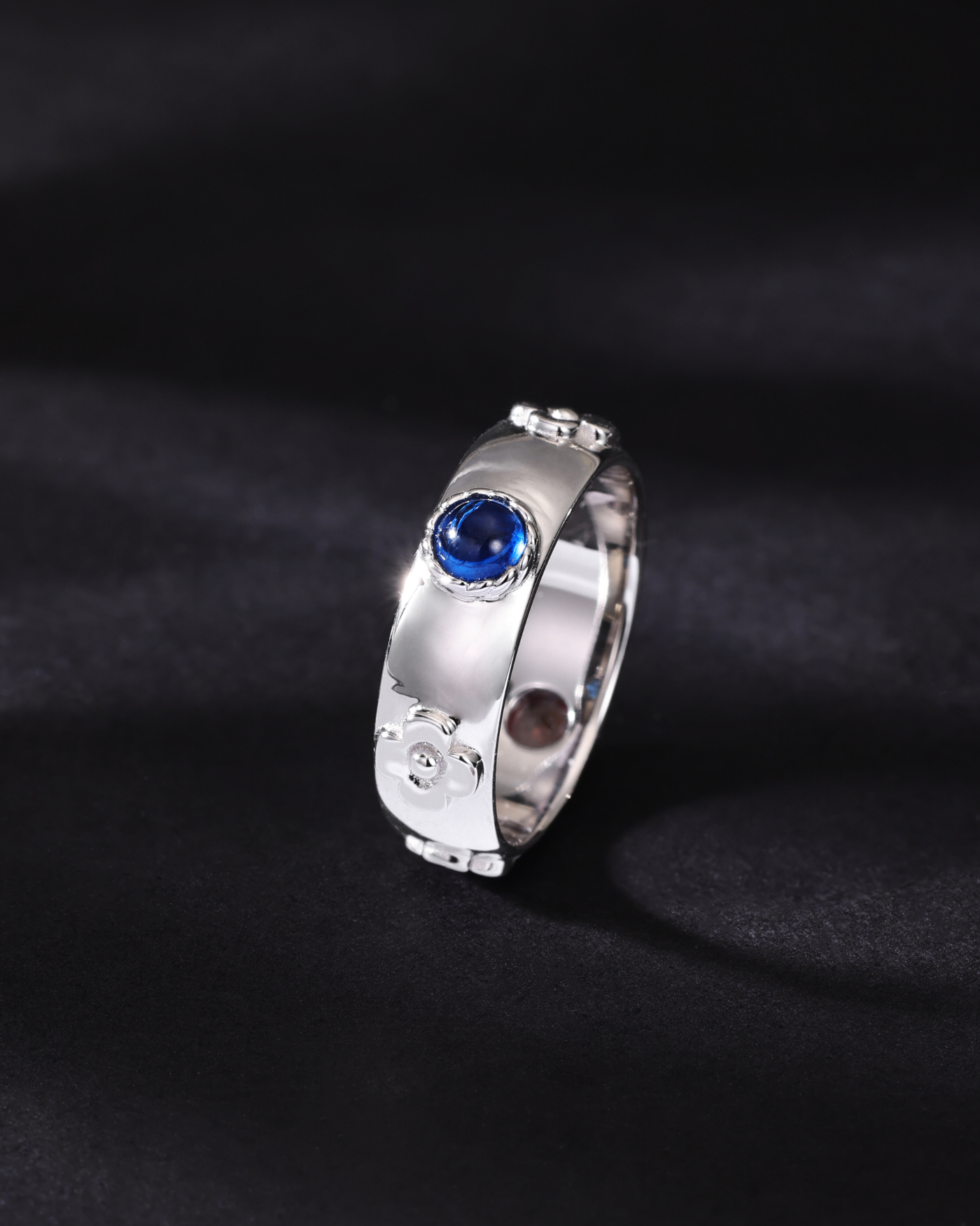 Howl's Moving Castle - Heart's Compass (Women's Ring)