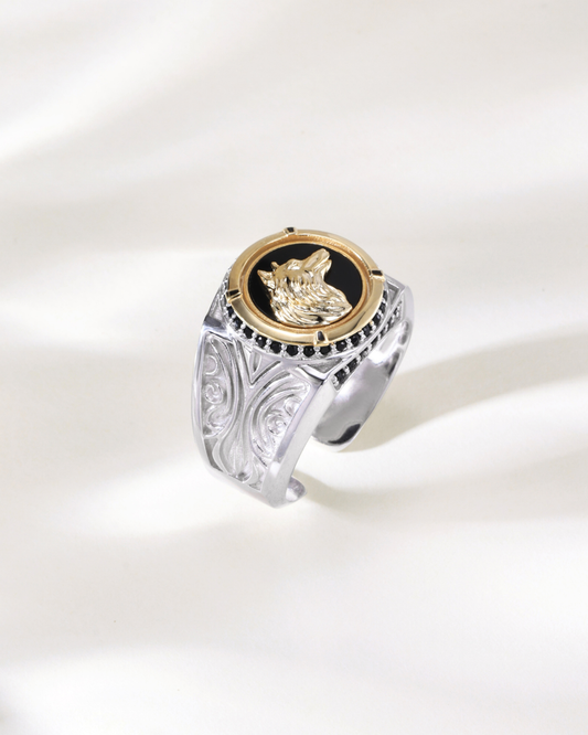 Valko - Wolf Signet Ring