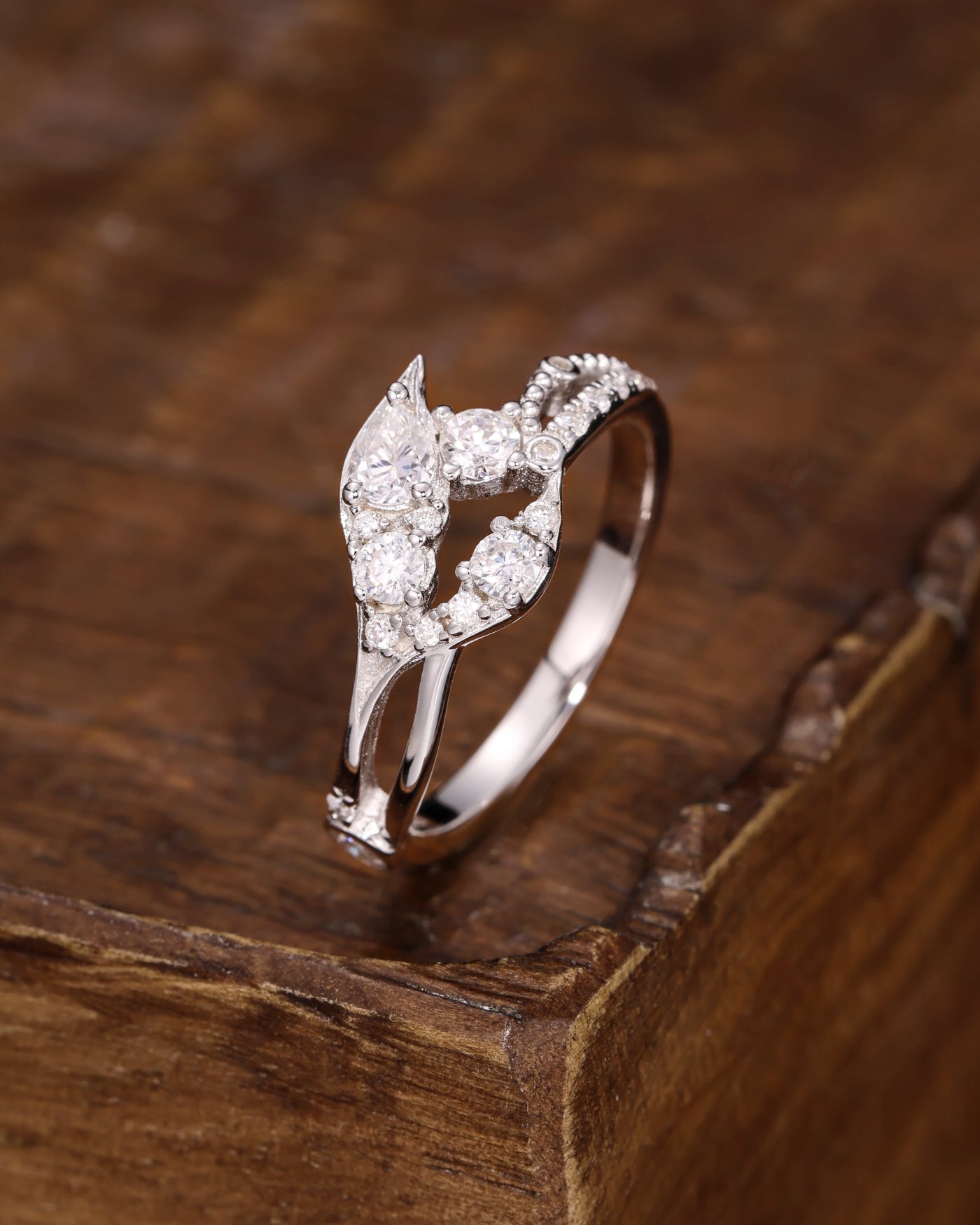 Rafayel - Engagement Ring | Coiled Devotion