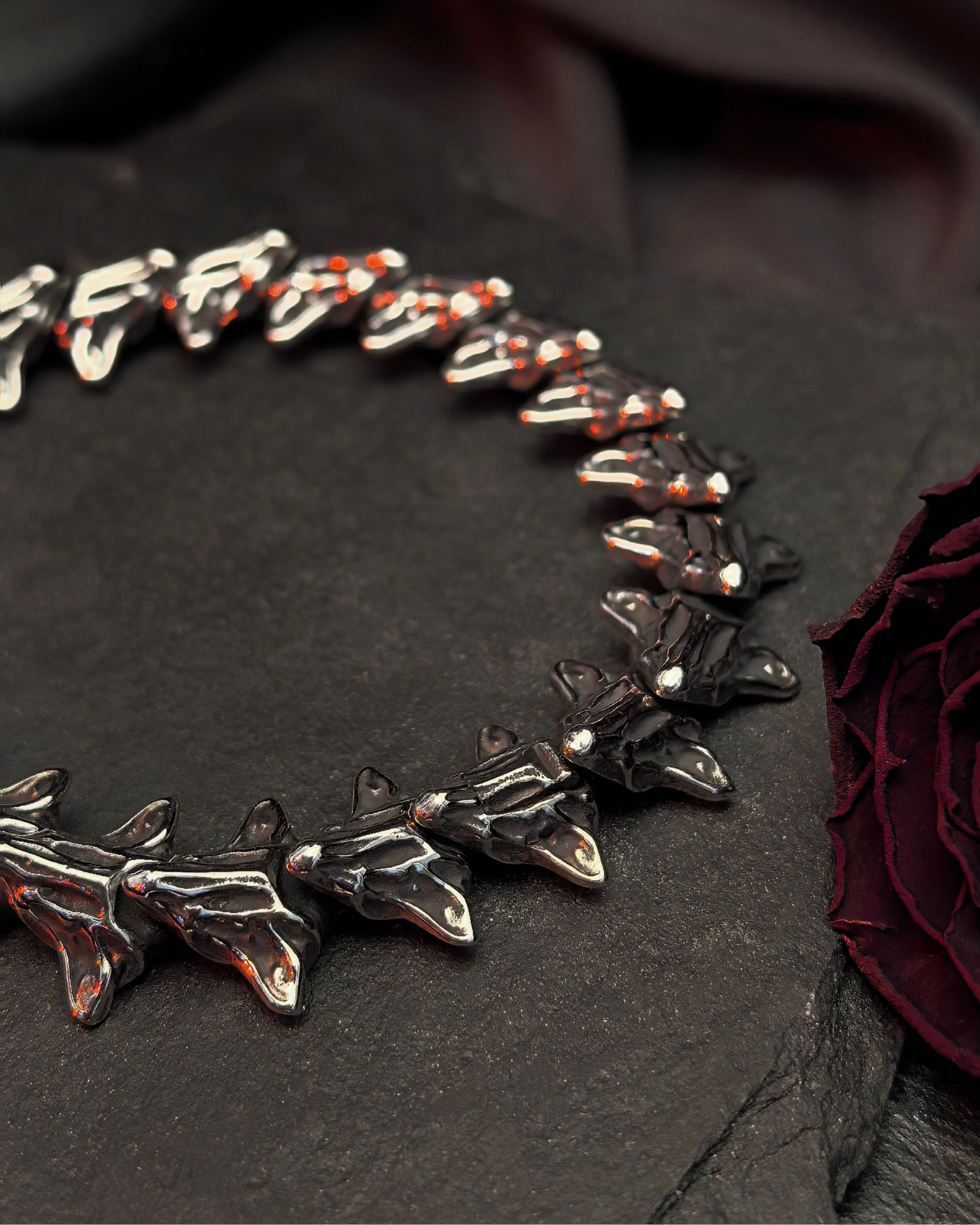 Sylus - Dragon Spine Bracelet | Stainless Steel Edition – VELNIC Sylus - Dragon Spine Bracelet | Stainless Steel Edition – VELNIC