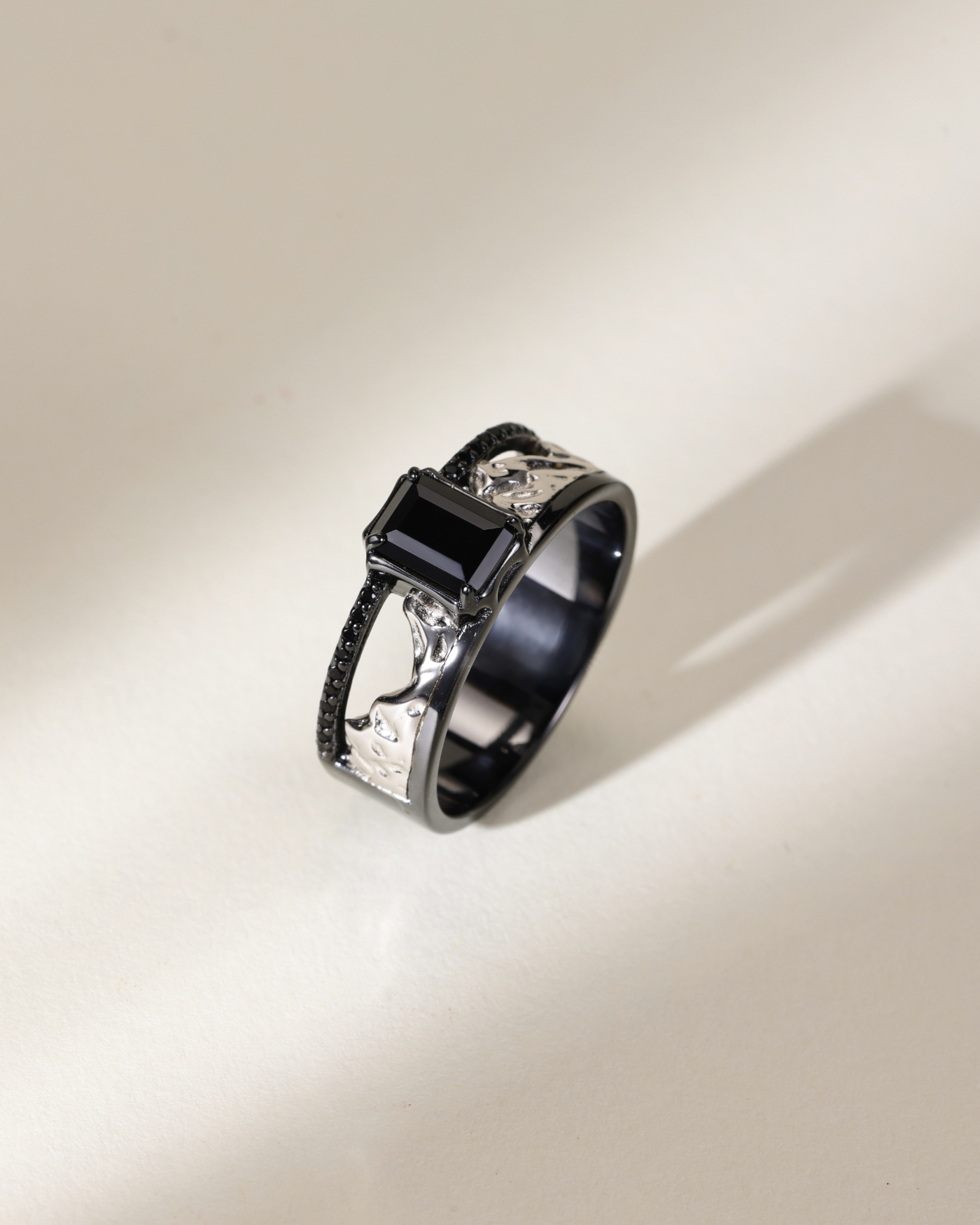 Sylus - Nocturnal Mist (Men's Ring)｜Affinity 100