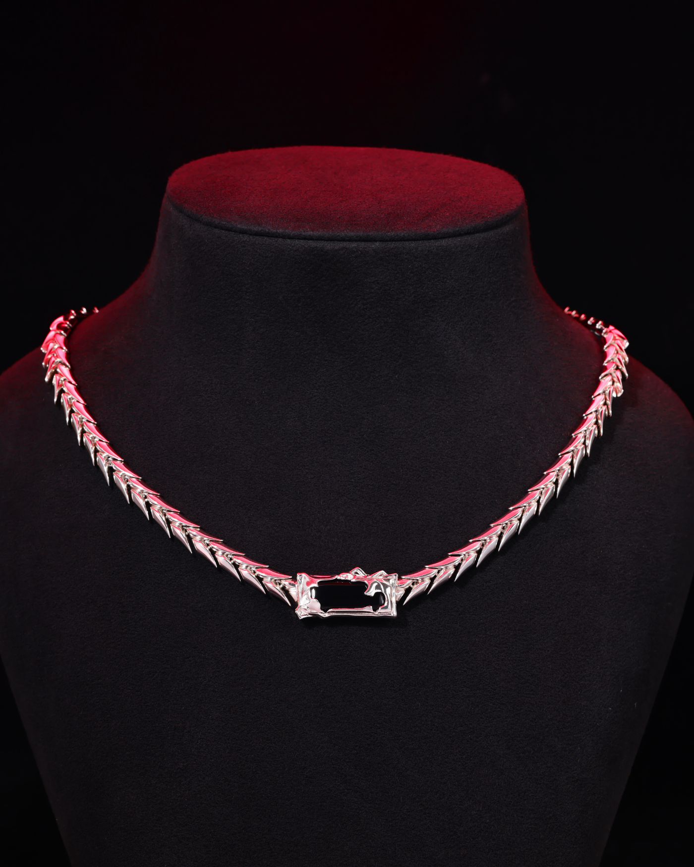 Sylus - Night of Secrecy Necklace